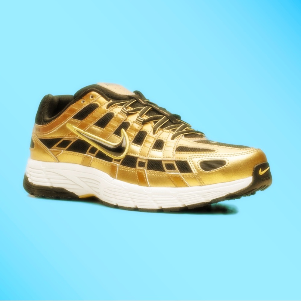 Nike Gold and Black Athletic Shoe